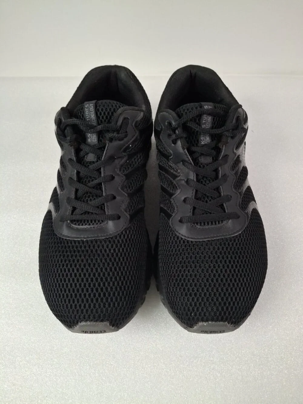 K-Swiss pre owned